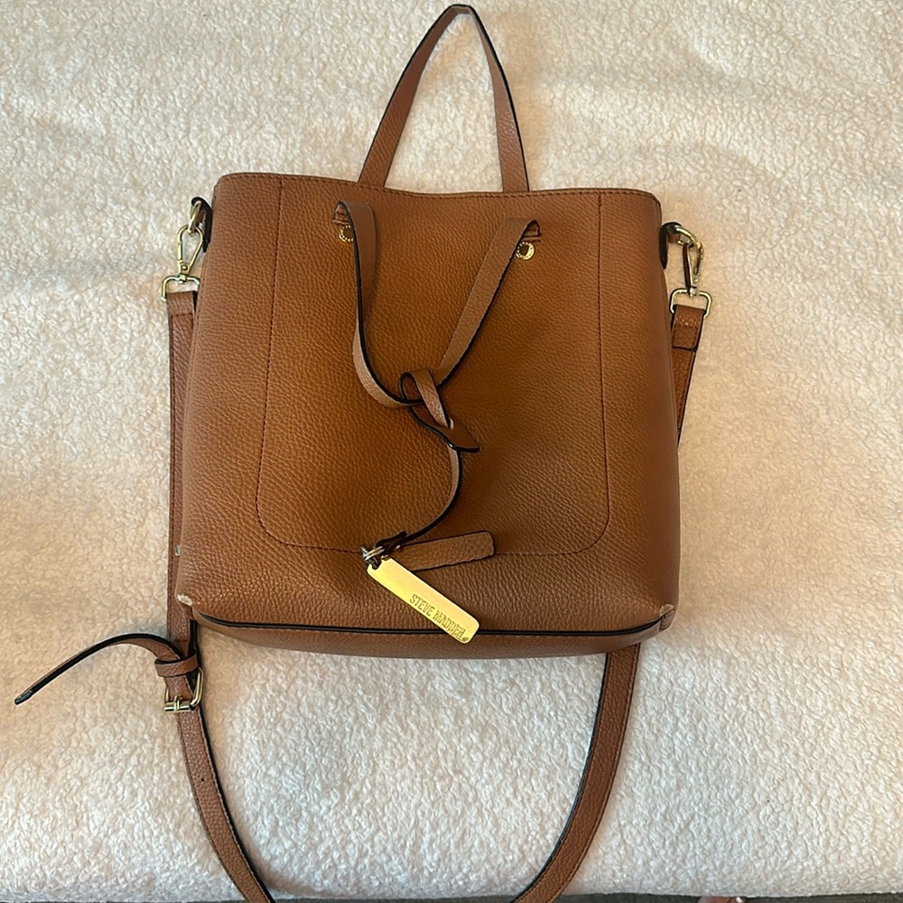 Steve Madden- Crossbody bag- tan